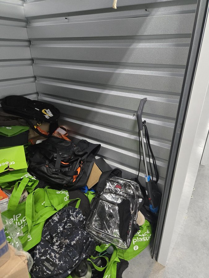 5 x 5 storage unit in Sanford, FL