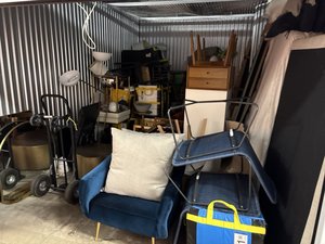 10 x 15 storage unit in Jersey City, NJ