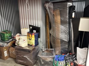 10 x 7 storage unit in Jersey City, NJ