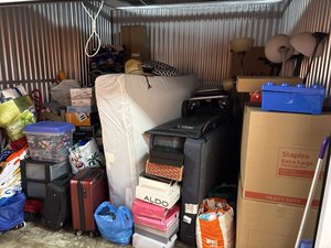 10 x 10 storage unit in Jersey City, NJ