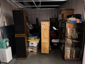 10 x 18 storage unit in Jersey City, NJ