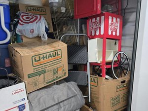 10 x 20 storage unit in Sanford, FL