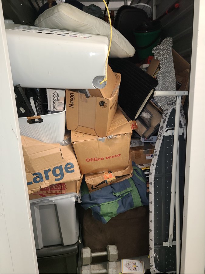 5 x 10 storage unit in Kissimmee, FL