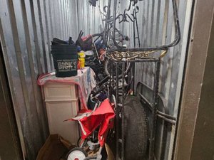 5 x 10 unit in Fort Worth