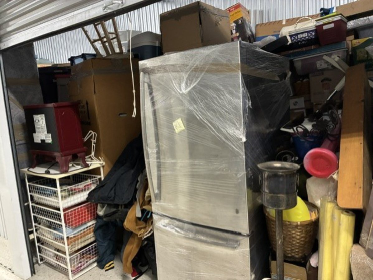 10 x 25 storage unit in Harwood Heights, IL