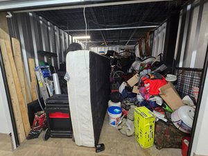 10 x 18 storage unit in Columbus, OH