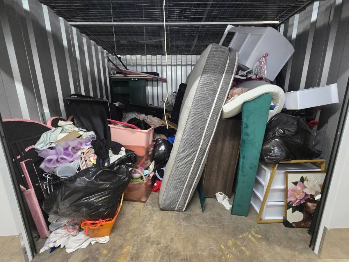 10 x 10 storage unit in Columbus, OH