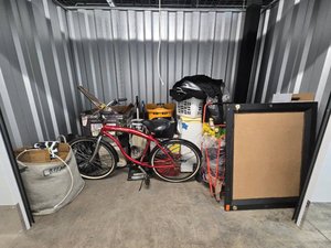 5 x 10 storage unit in Columbus, OH