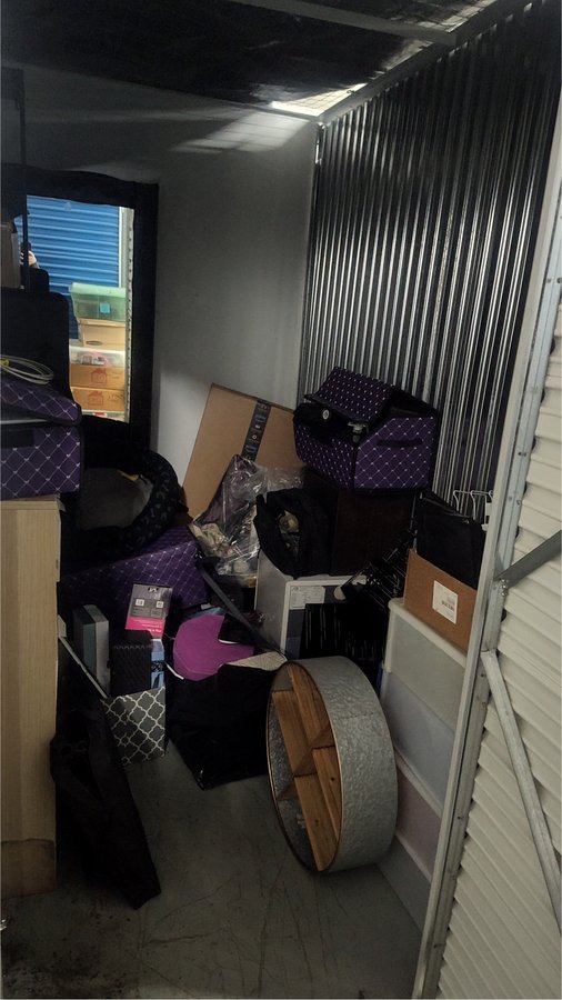 5 x 10 storage unit in Wilton, CT