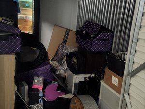 5 x 10 storage unit in Wilton, CT