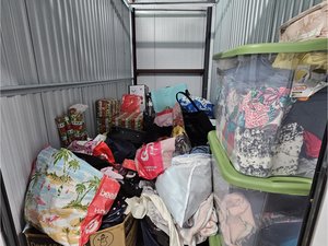 5 x 10 storage unit in Port St Lucie, FL