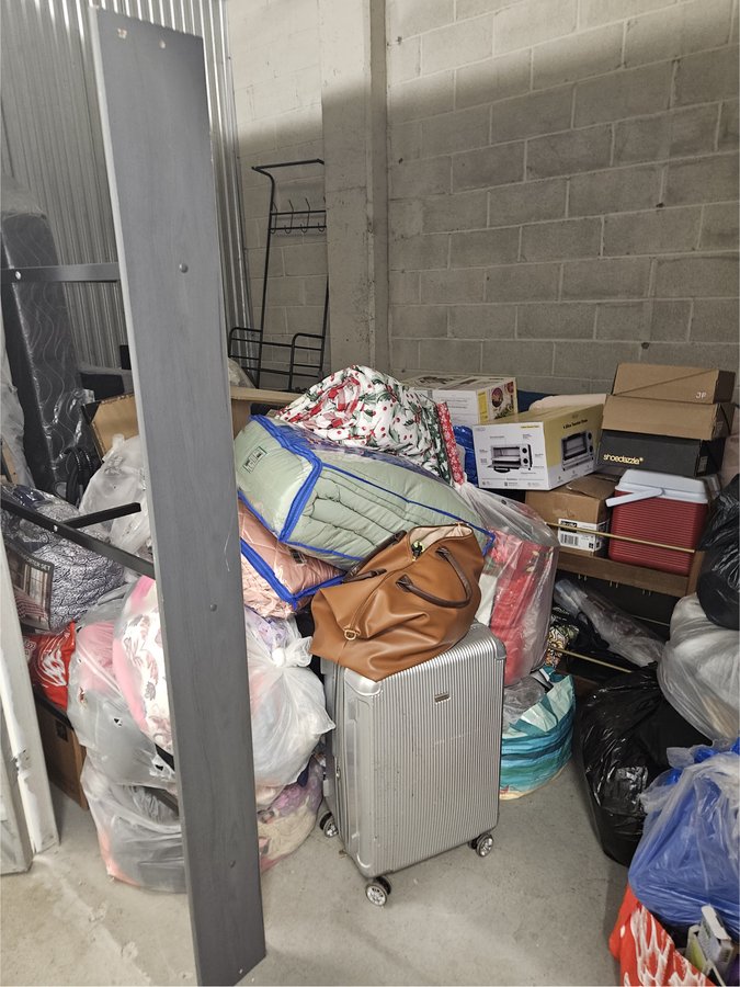 10 x 15 storage unit in Bronx, NY