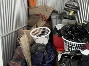 5 x 10 storage unit in Chicago, IL