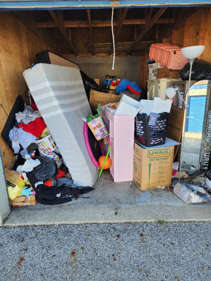 10 x 20 storage unit in Columbus, OH