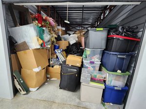 10 x 20 storage unit in Decatur, GA
