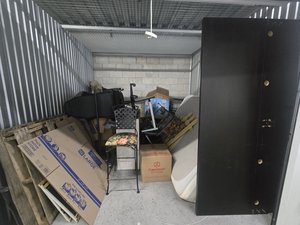 10 x 10 storage unit in Kissimmee, FL