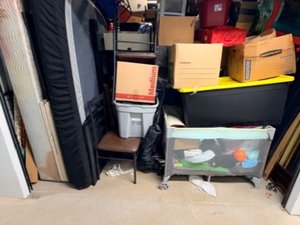10 x 20 storage unit in Dumfries, VA