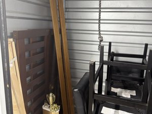 5 x 5 storage unit in Pittsburg, CA