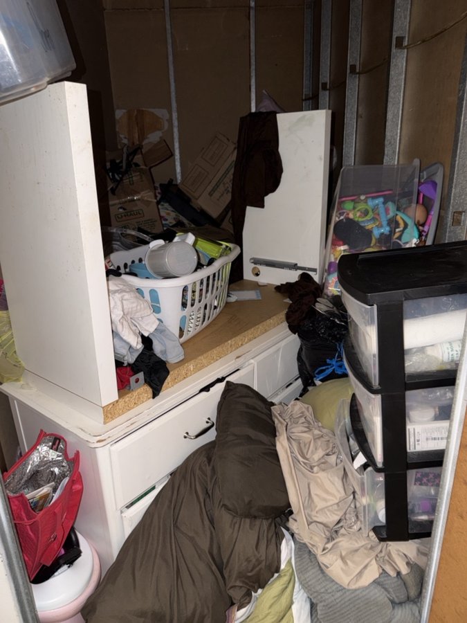 5 x 10 storage unit in Woodbridge, VA