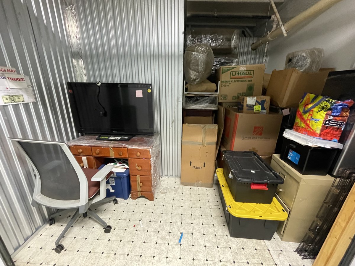 10 x 7 storage unit in South San Francisco, CA