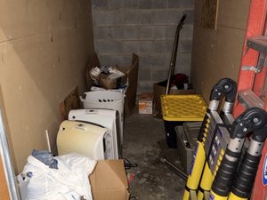 5 x 10 storage unit in Woodbridge, VA
