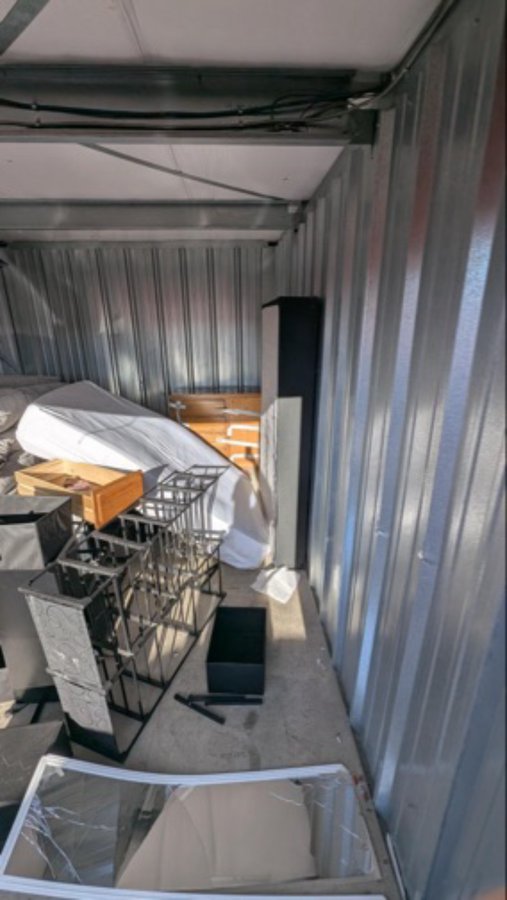 10 x 15 storage unit in Allentown, PA