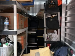 5 x 10 storage unit in Pittsburg, CA