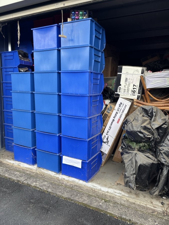 10 x 30 storage unit in Easton, PA