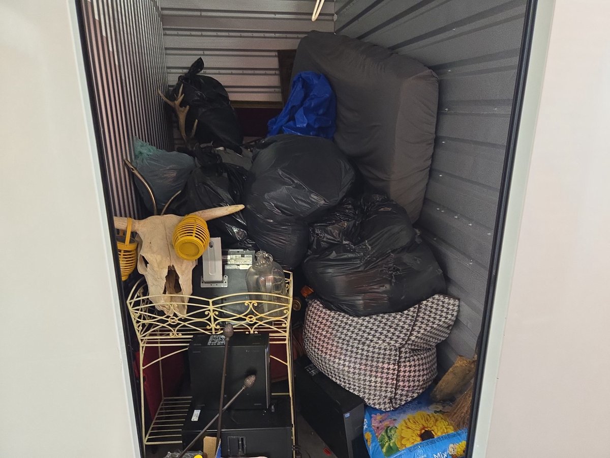 5 x 10 storage unit in Charlotte, NC
