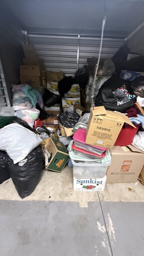 10 x 10 storage unit in Moreno Valley, CA