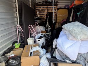 10 x 15 storage unit in Moreno Valley, CA