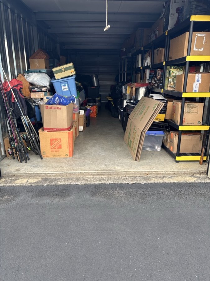 10 x 30 storage unit in Easton, PA