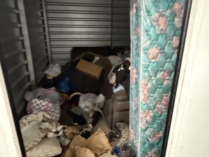 10 x 10 storage unit in Moreno Valley, CA