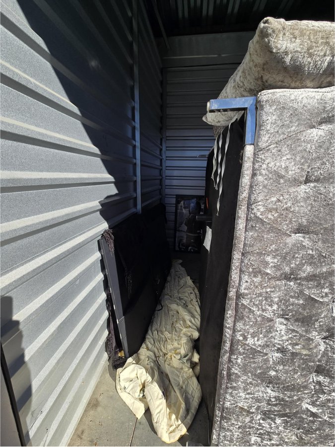 10 x 10 storage unit in Charlotte, NC