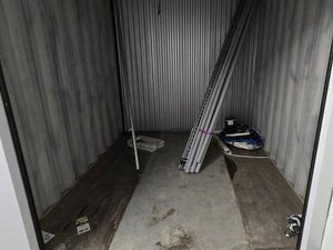 8 x 9 storage unit in Pearland, TX