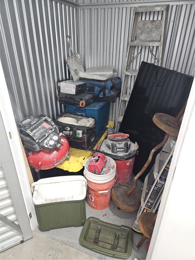 5 x 5 storage unit in Bronx, NY