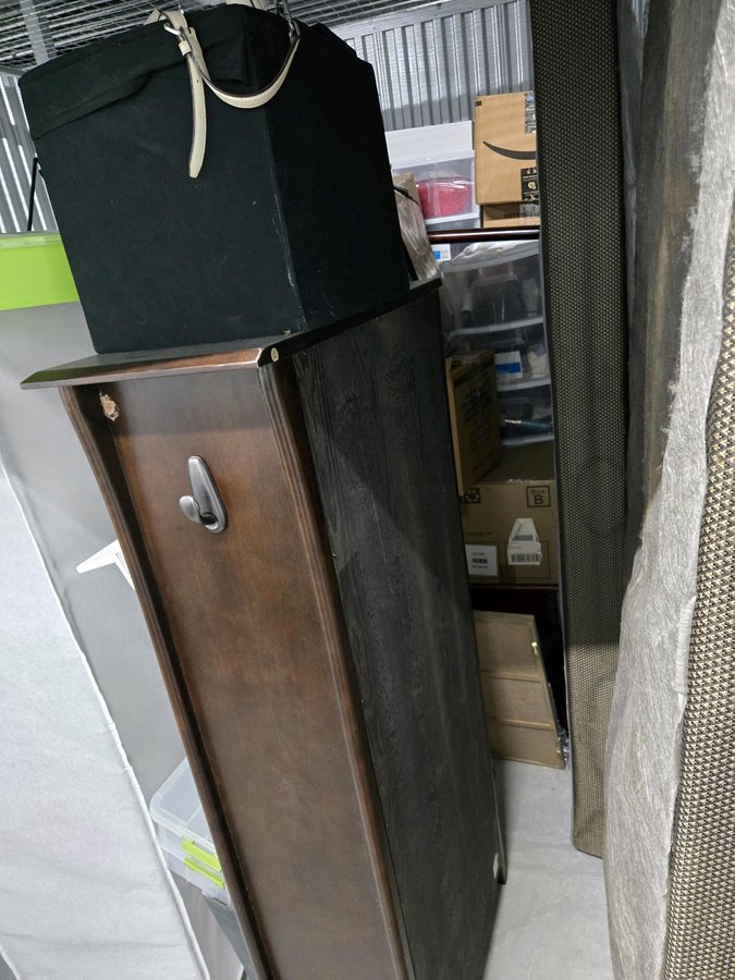10 x 10 storage unit in St Louis Park, MN