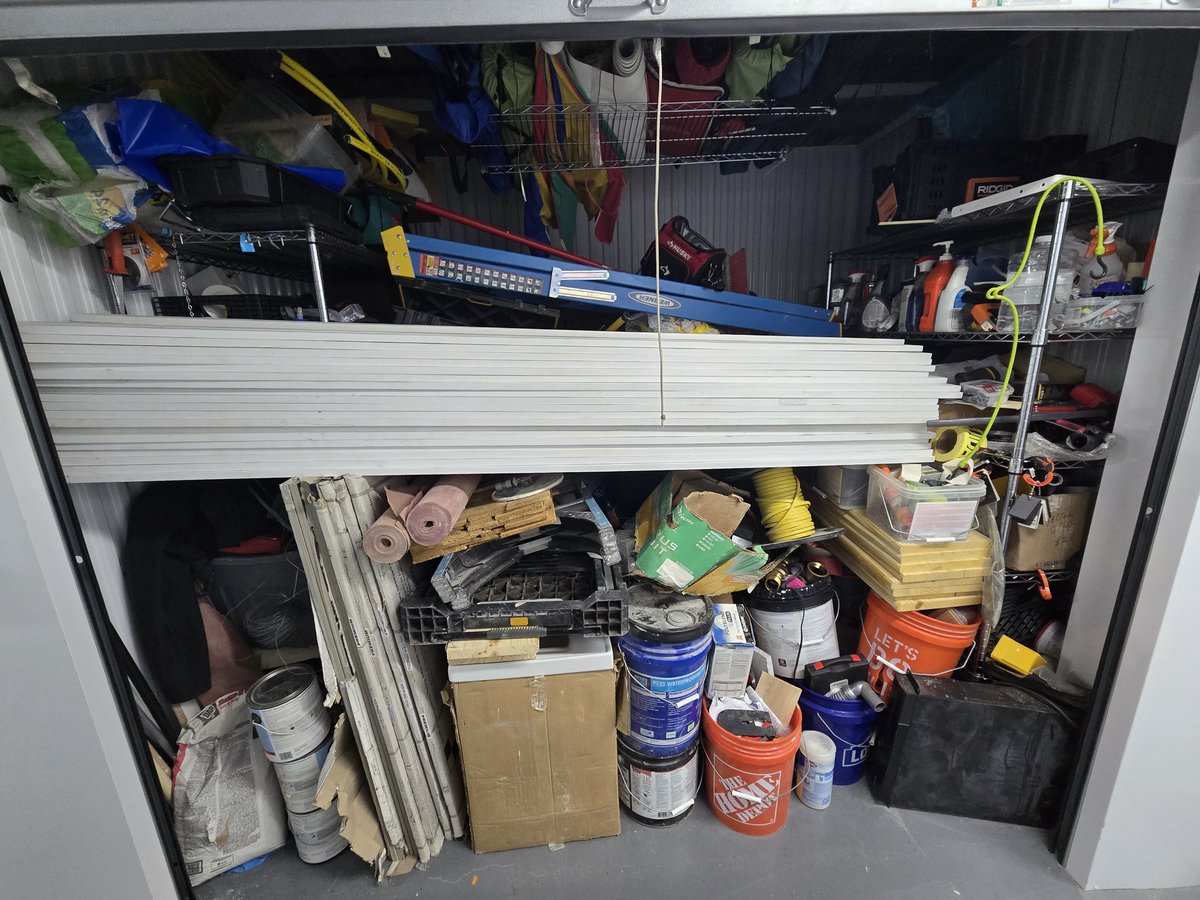 7 x 10 storage unit in Brooklyn, NY