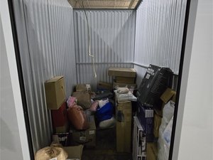 4 x 10 storage unit in Euclid, OH