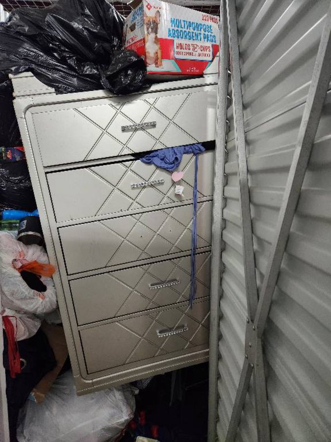 5 x 10 storage unit in Beaumont, TX