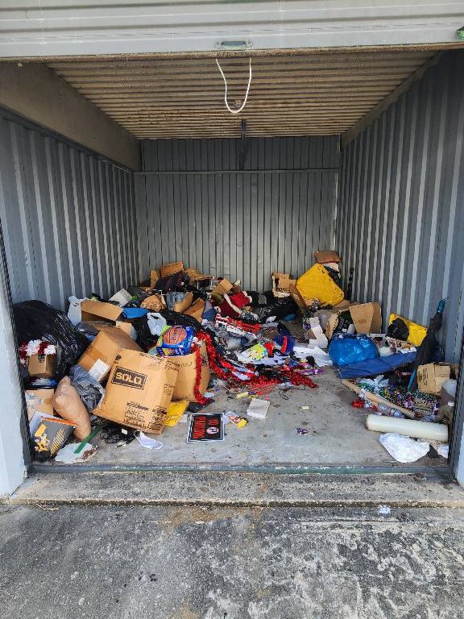 12 x 15 storage unit in Houston, TX