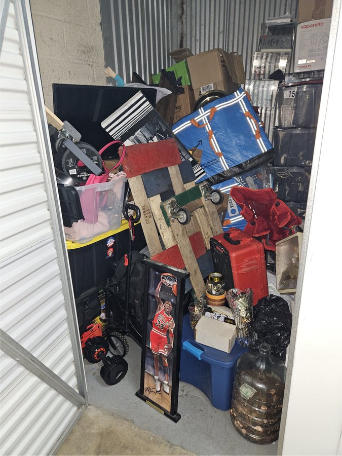 5 x 7 storage unit in Bronx, NY