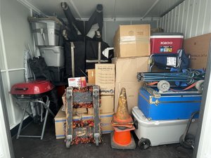 10 x 8 storage unit in South San Francisco, CA