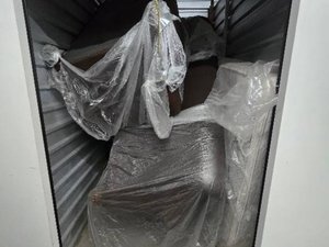 5 x 7 storage unit in Gardena, CA