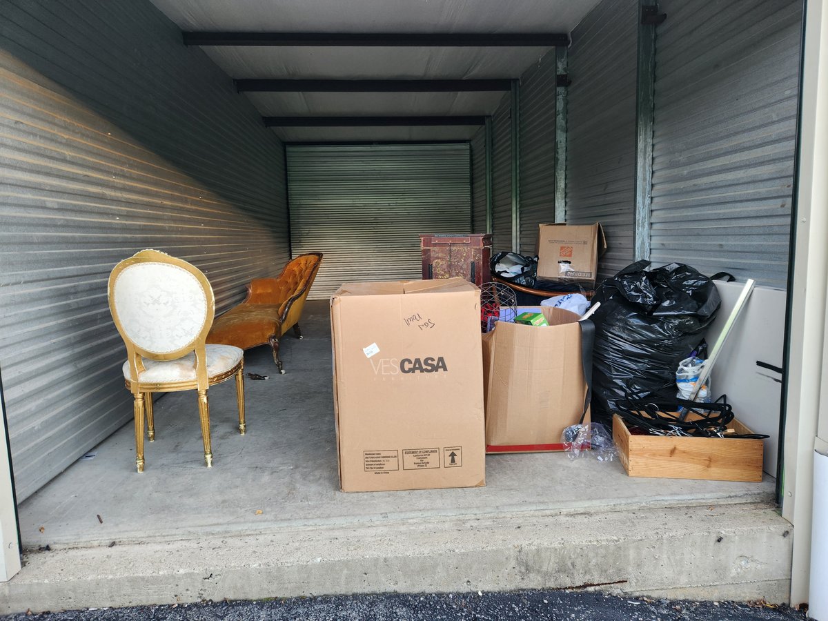 10 x 5 storage unit in Monroe, NY