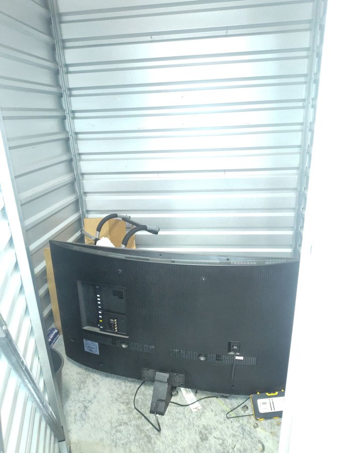 5 x 5 storage unit in Charlotte, NC