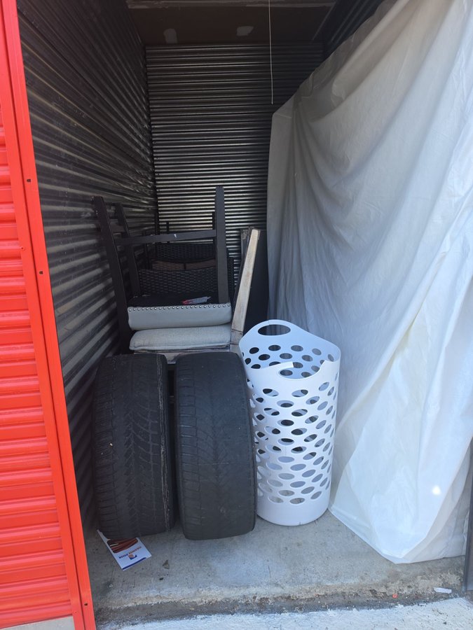 5 x 10 storage unit in Charlotte, NC