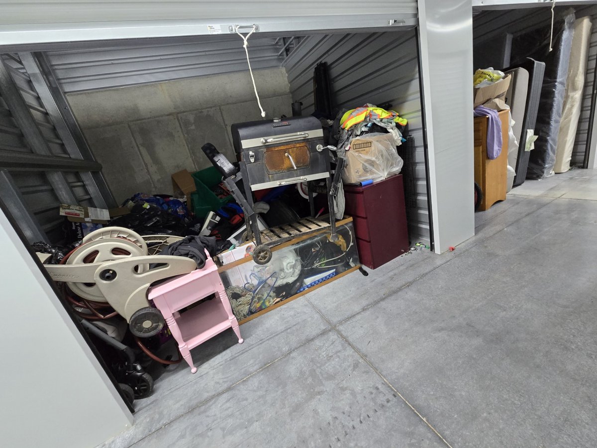 10 x 20 storage unit in Hanover, MD
