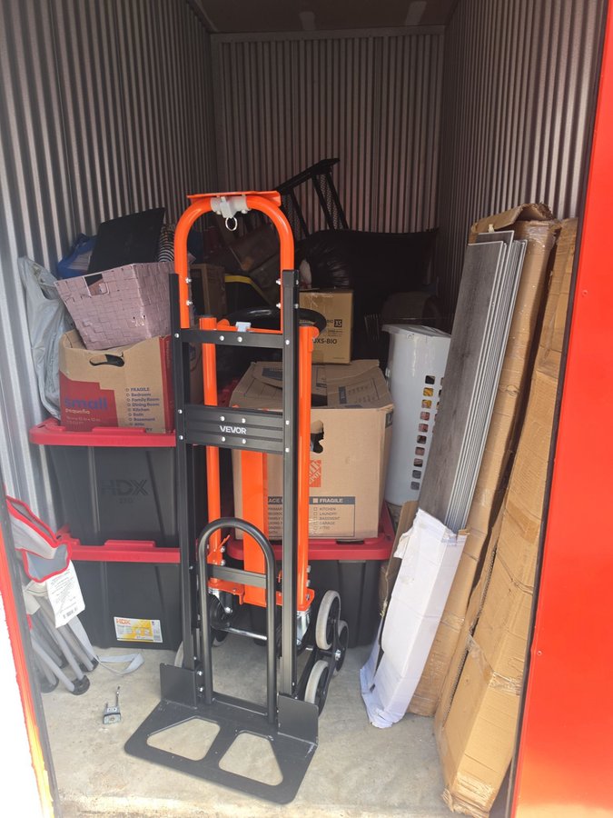 5 x 10 storage unit in Charlotte, NC
