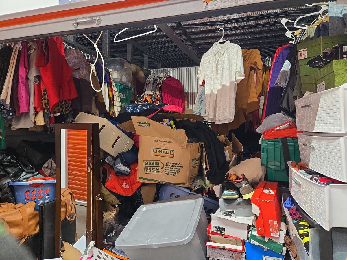 10 x 10 storage unit in Charlotte, NC